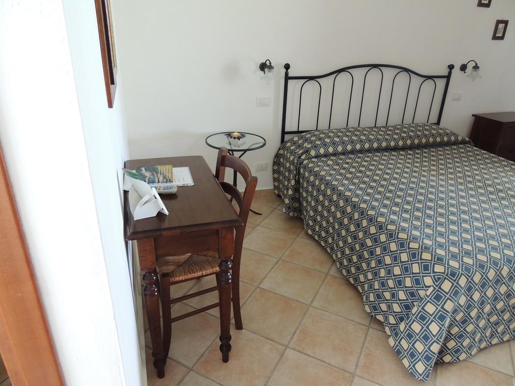 Agriturismo Valle Martina 萨杜勒尼亚 客房 照片